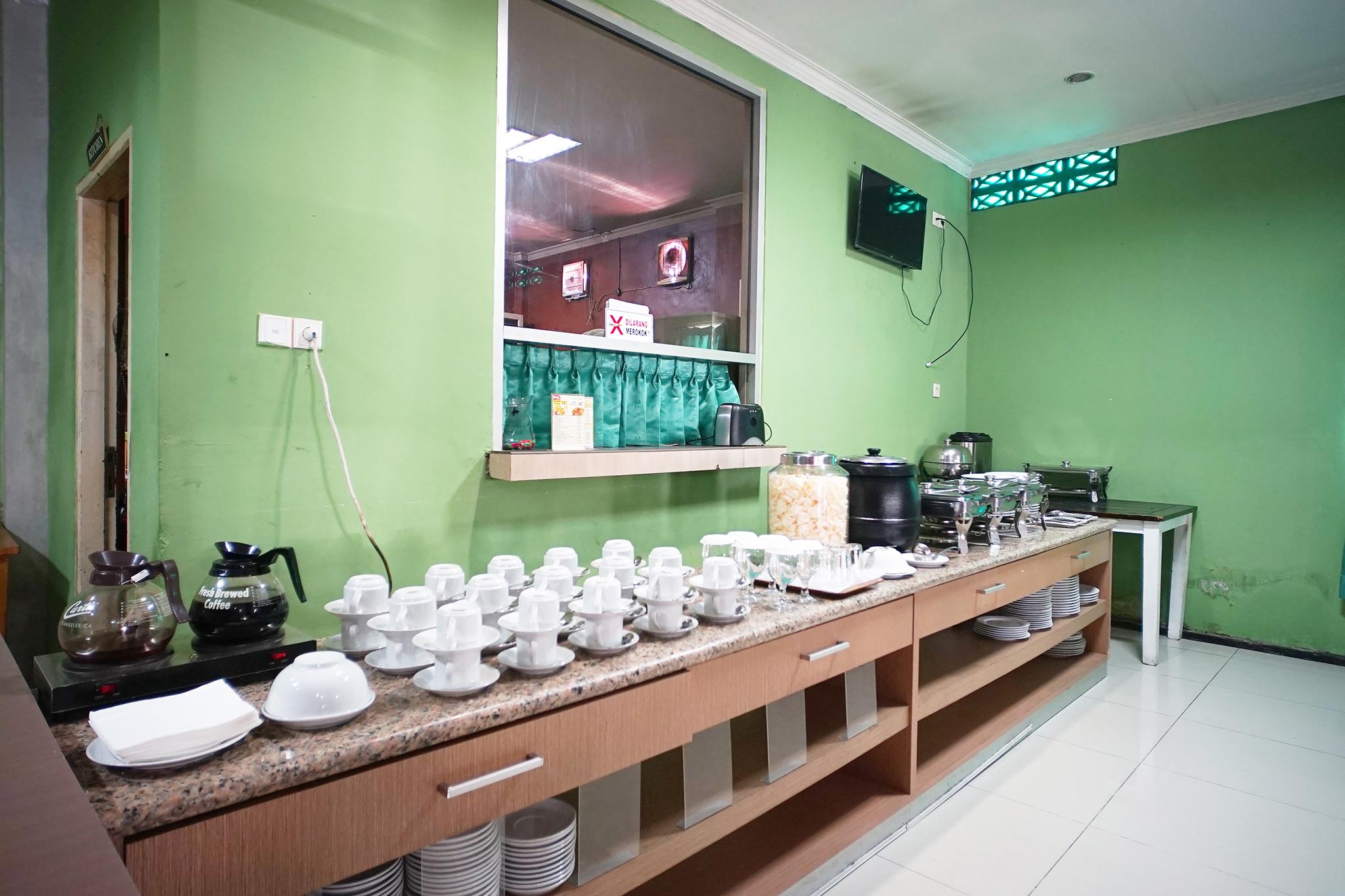 Capital O 2885 Hemra Hotel Balikpapan  Luaran gambar